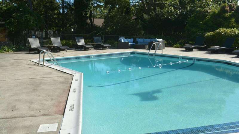 Après Construction et rénovation de piscines