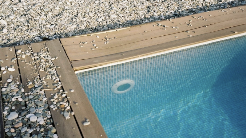 Entretien régulier de piscine pour particuliers