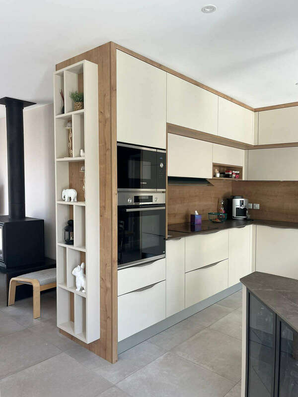 Choisir un artisan cuisiniste indépendant pour votre cuisine sur-mesure