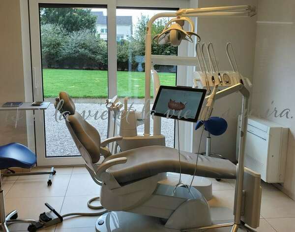COMMENT COMMUNIQUER AVEC MON ORTHODONTISTE ?