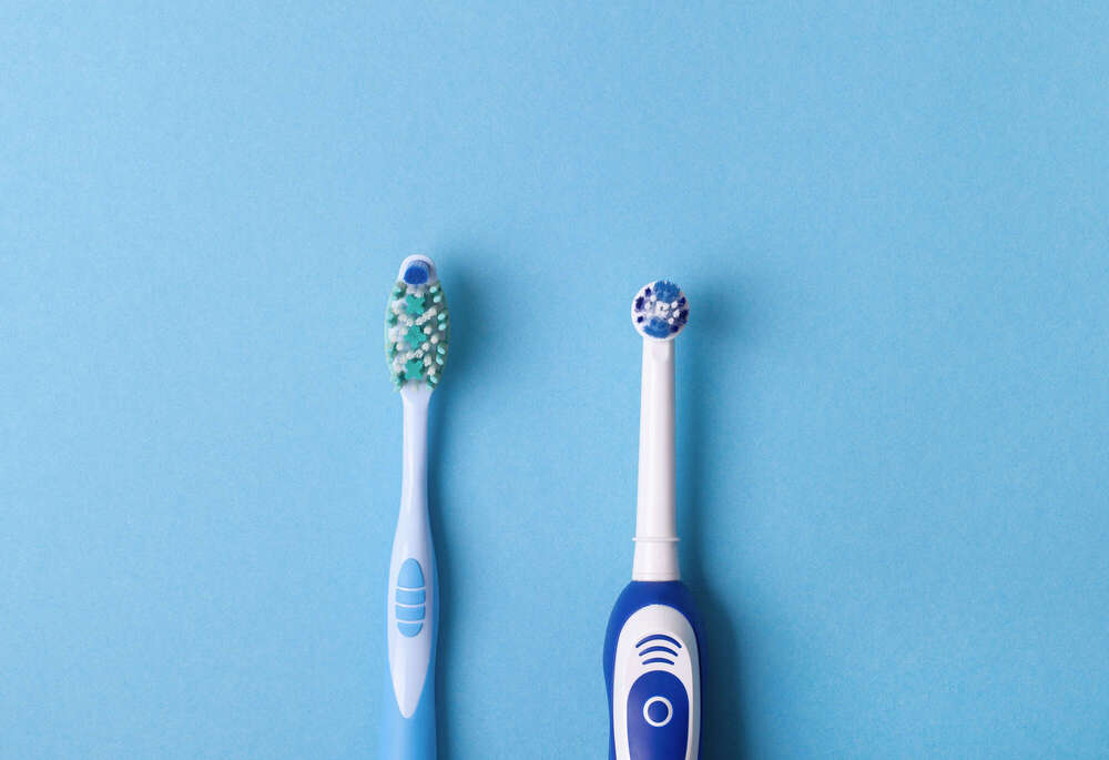 PLUS DE 4,7 MILLIARDS DE BROSSES A DENTS PAR AN FINISSENT DANS LES DÉCHARGES