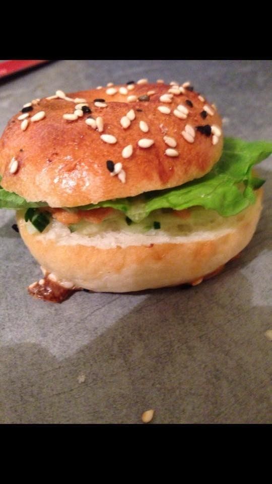 Mini Bagel anniversaire cacher 