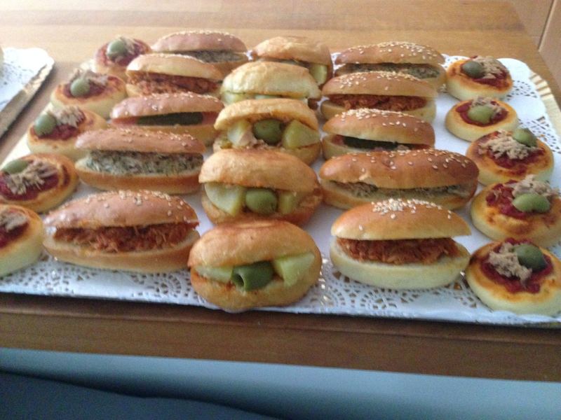 traiteur cacher Assortiment (fricassées, mini pizza, navettes garnies)