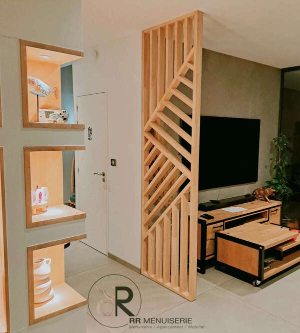 Claustra sur mesure en hévéa à Juigné sur Loire (49610) 