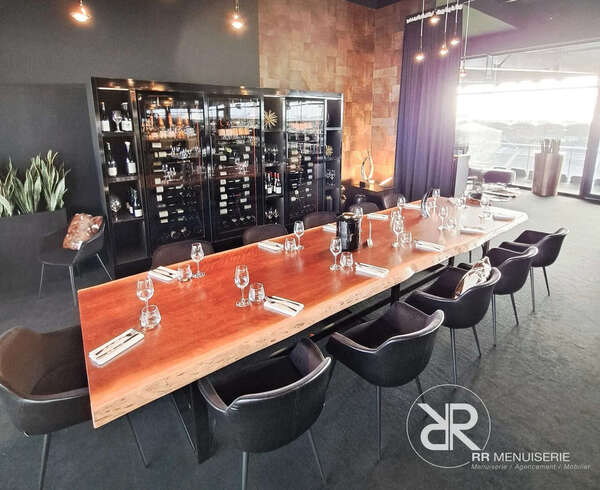 Création d'un plateau de table sur mesure pour le Restaurant "Le Panoramique"  (Stade Raymond Kopa, Angers)