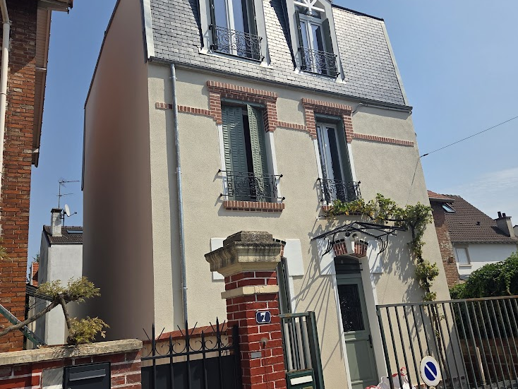 image_2025-10-01_230637528