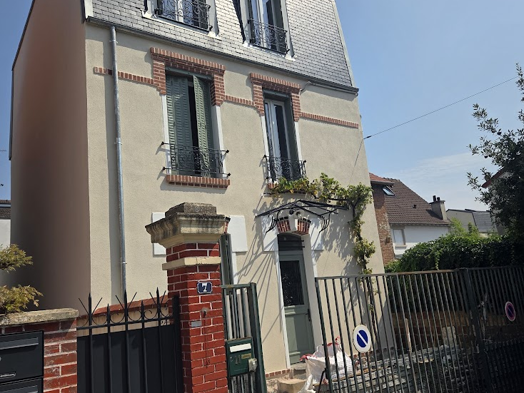 image_2025-10-01_230646951