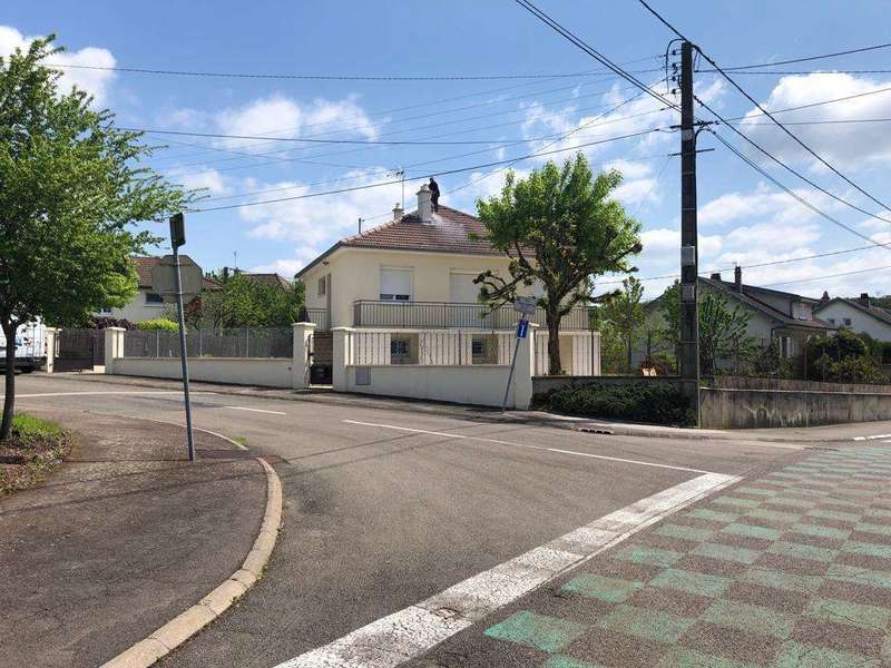 cfb15d3e-55f9-42fb-b7c3-b48b56309f62