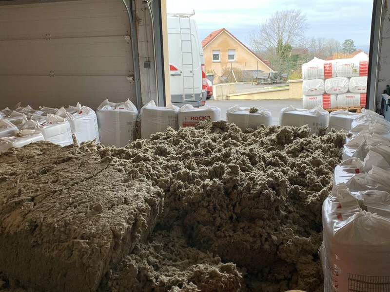 458b1ad9-ca95-4e06-91a4-94ca1cc0cc47