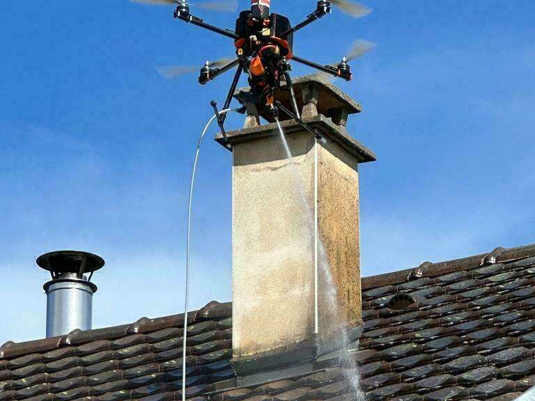 e9d741ff-b24b-4e22-9501-f31c3c339d41