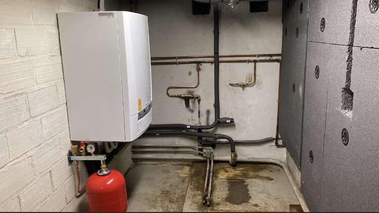 22c50e6c-b3f5-475c-b394-e673621f90cc20250917-2510044-tjfjed