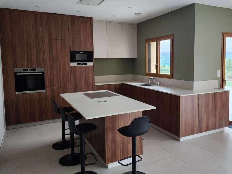 resized_20250924_092214_1758698750567