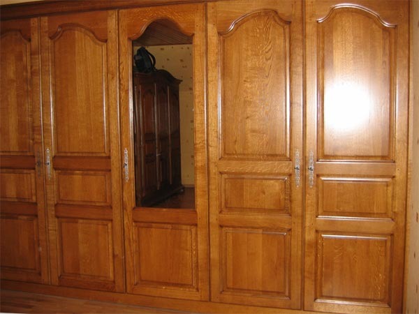Porte de placard en bois sur mesure