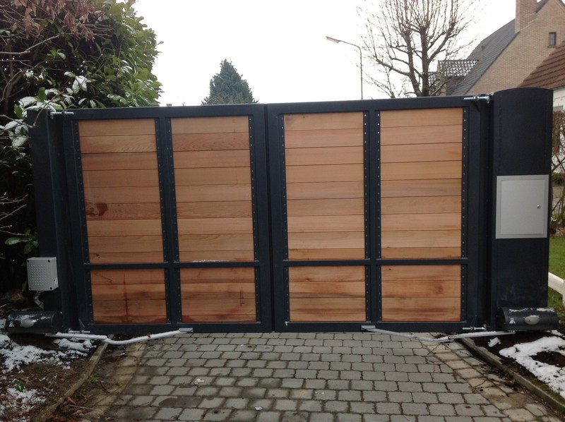 Portail en bois sur mesure