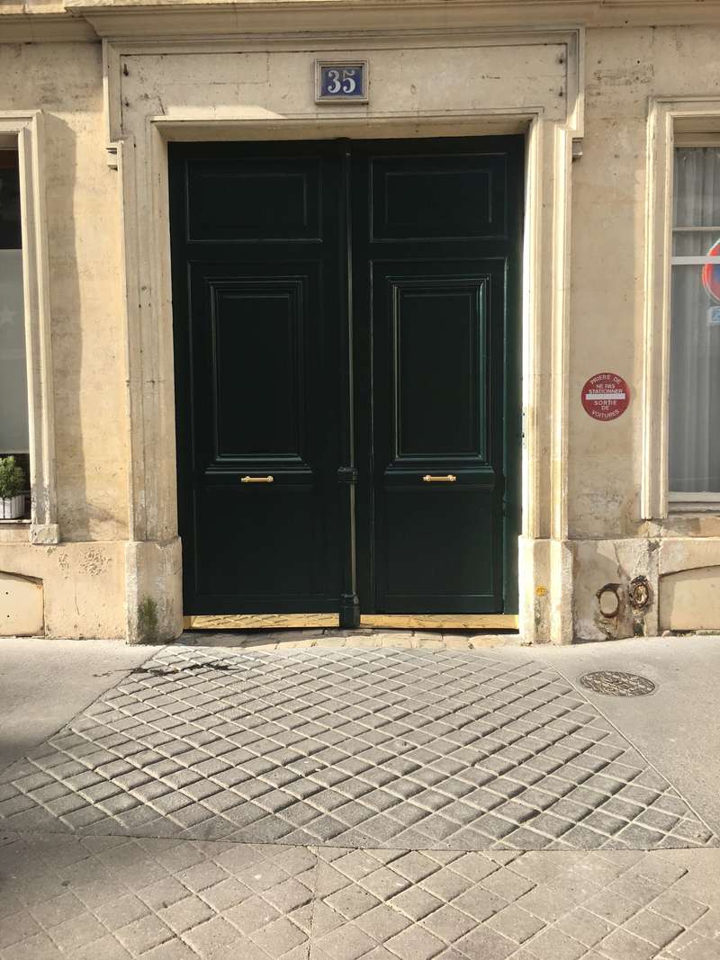 Porte haussmannienne en bois sur mesure