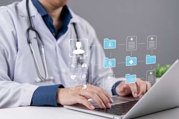 Données de santé : plus de transparence pour les hébergeurs