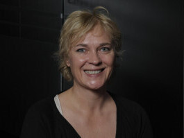 Docteur Caroline ROUGÉ-PÉRILLON, chirurgien dentiste