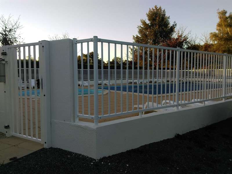 clôture pour piscine