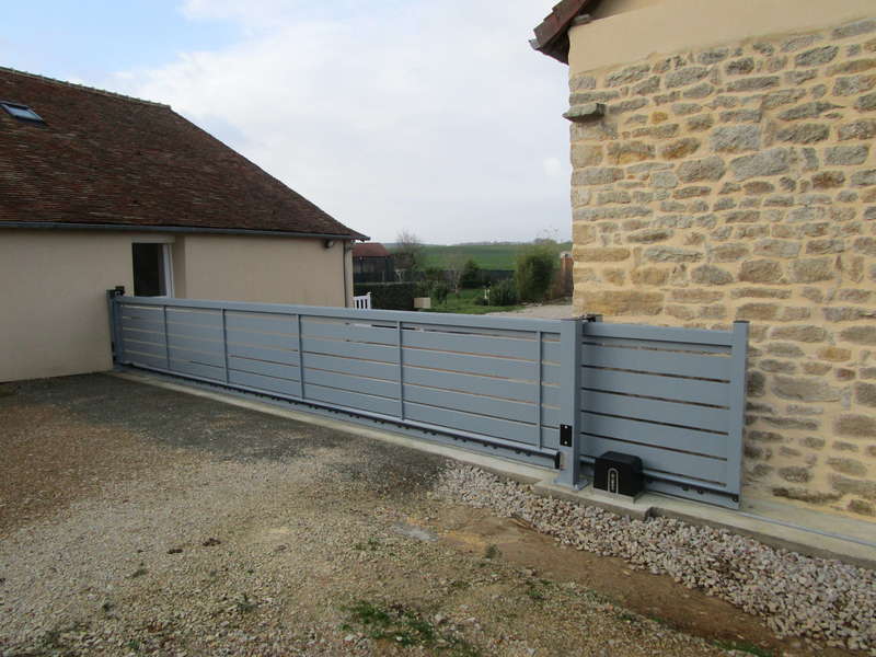 Portail coulissant Tolés 