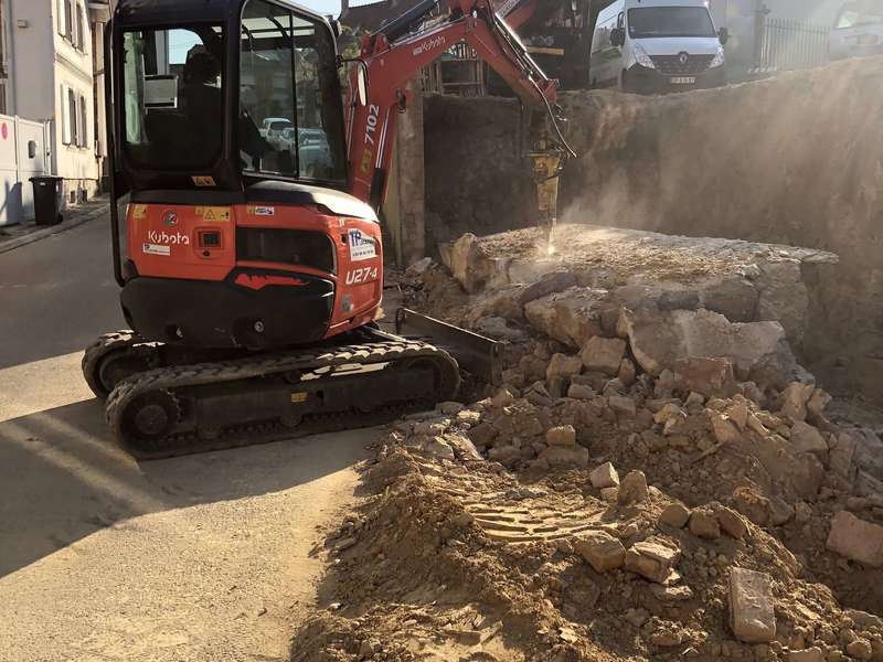 img_940020201109-373506-164jsg9