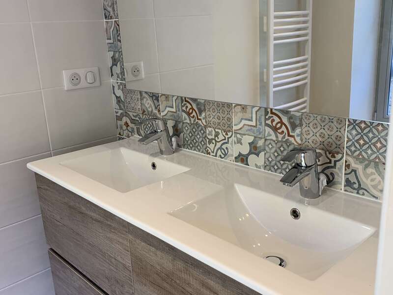 salle_d_eau_suite_parentale_apres20250514-11073-5is3u720250514-11073-na6wq5