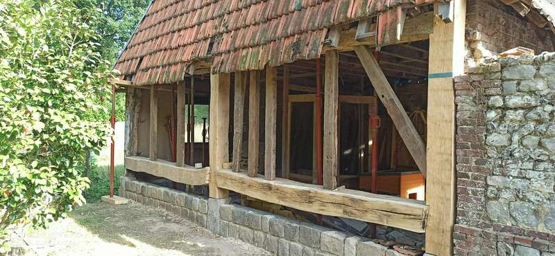 img_20220829_17122420231231-3266022-kymm6q