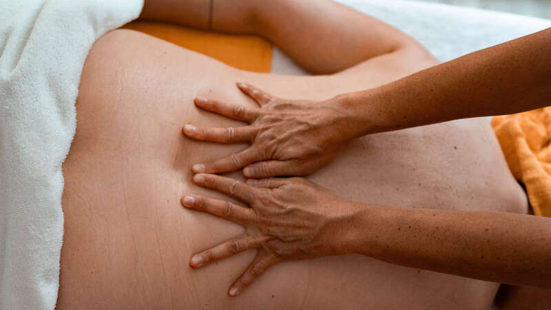 Massage post-natal