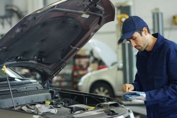 Contrôle technique des véhicules : revalorisation de la redevance versée à l’organisme central