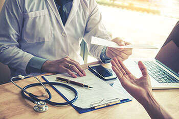 Formation pendant un arrêt de travail : est-ce possible ?