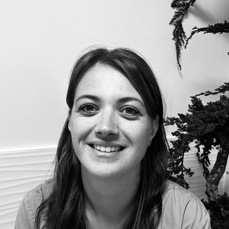 Christine, assistante dentaire du cabinet du libron, 34032