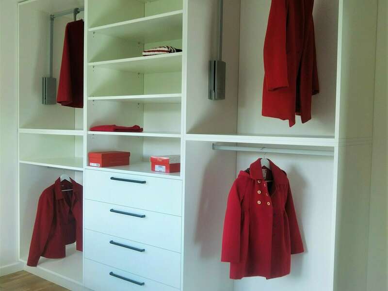 dressin_pose_vue_le_loin_ok