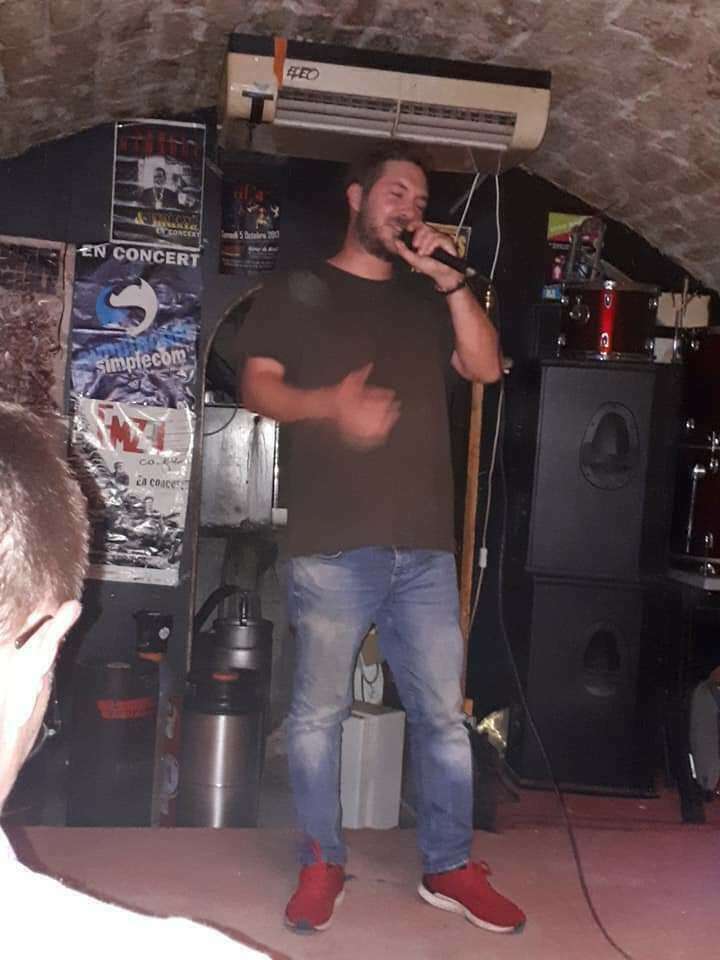 fb_img_157035100202320221005-548391-frrzl1