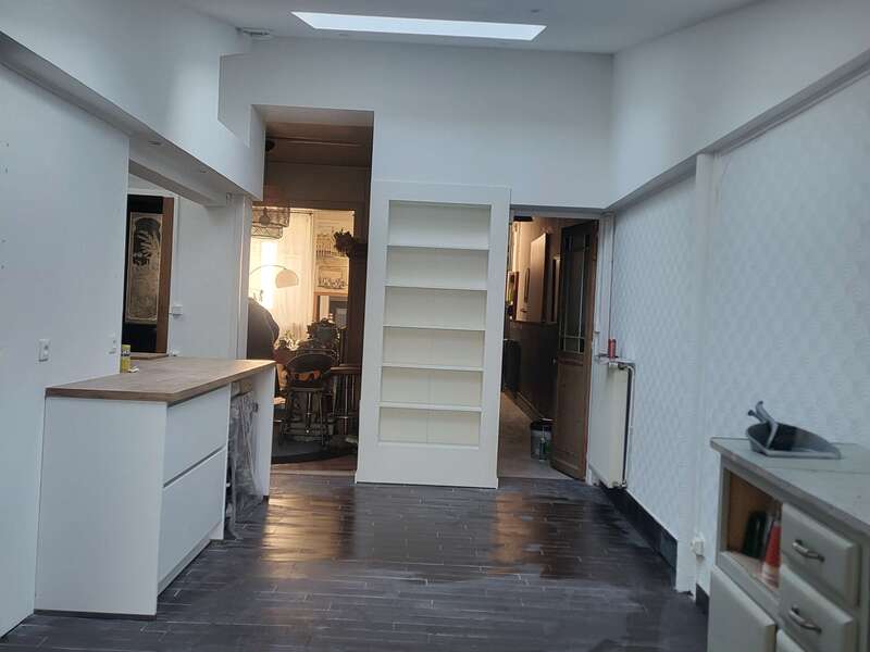 100000747620250627-1714645-3i5xx8