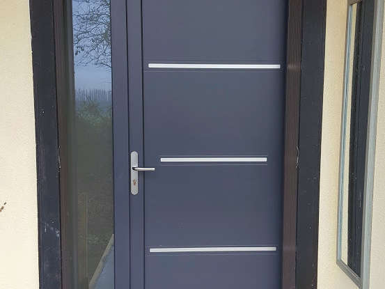 porte_d__entree_pvc_grise