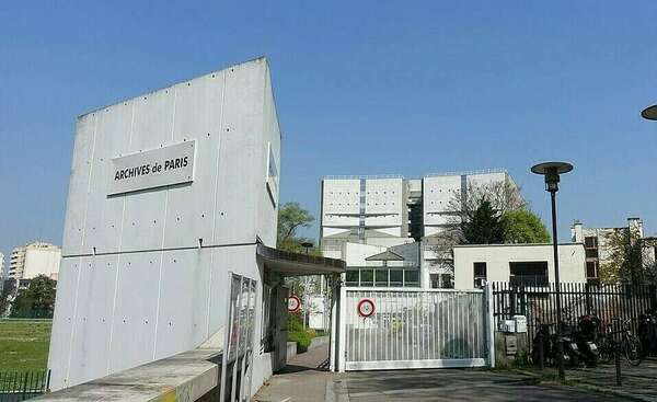 Les tribulations d'une généalogiste à Paris