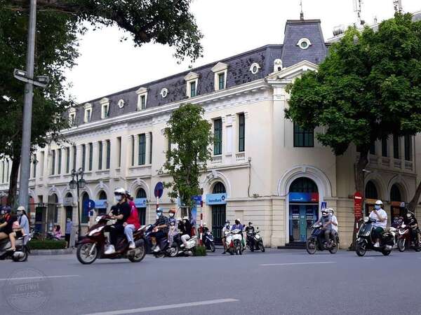 T comme Tonkin: commis des Postes à Hanoï