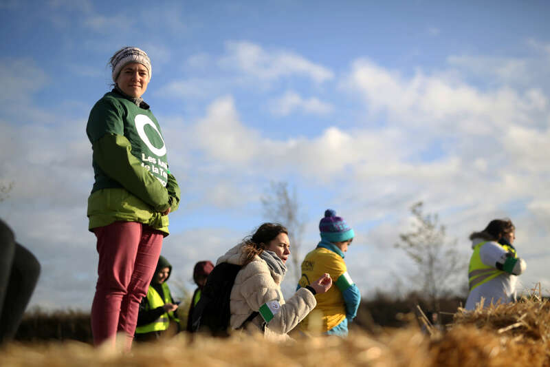 2019-11-28-surproduction-amazon-paris-raphael-kessler-4