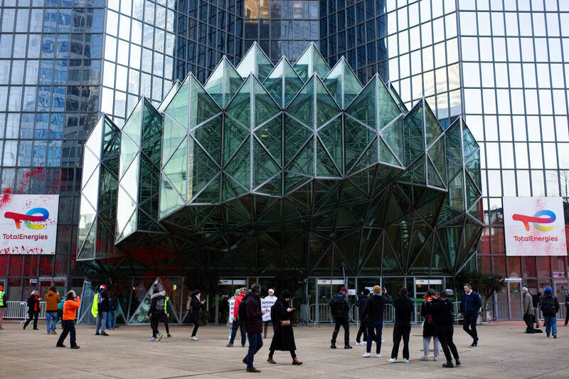 2023-02-08_raphael-kessler-action-siege-social-01