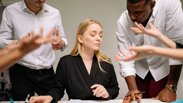 Discrimination au travail : que peut faire le Défenseur des droits pour vous ?