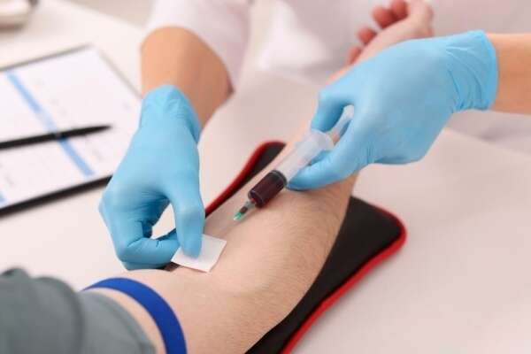 Techniciens de laboratoire médical : nouvelles compétences