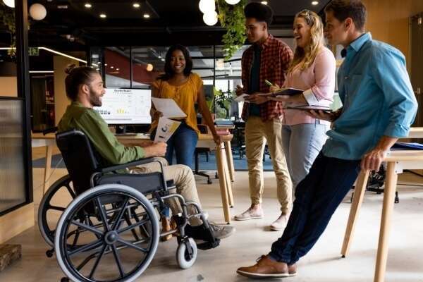 Travailleur handicapé en ESAT : du nouveau pour le carnet de parcours et de compétences