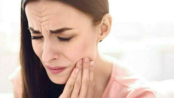 Le Bruxisme : Comprendre et Traiter le Grincement des Dents