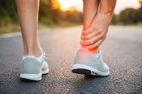Douleur au tendon d’Achille : pourquoi cela peut durer longtemps ?
