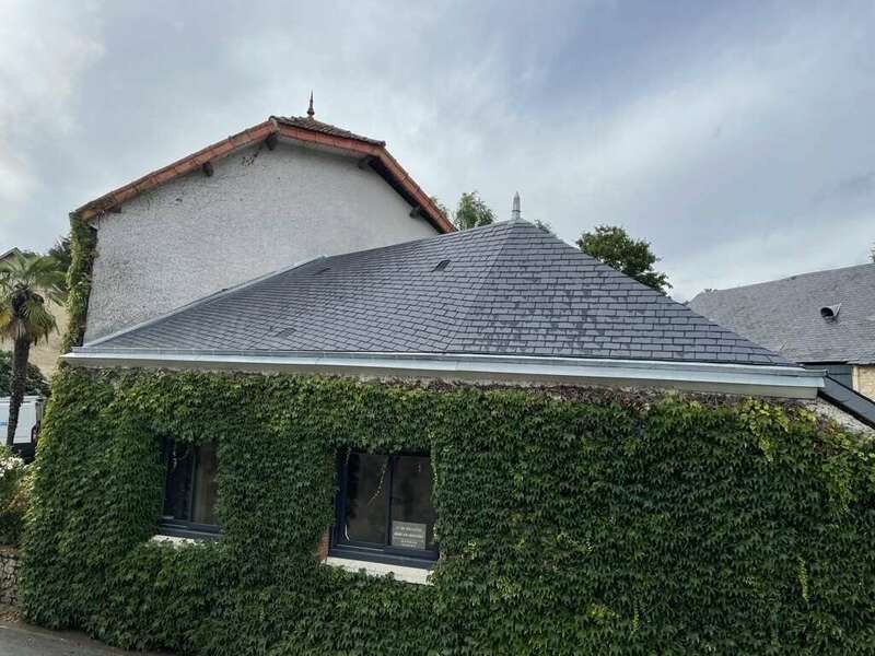 9953a81b-f657-41d7-b477-617f967294b7_1_105_c