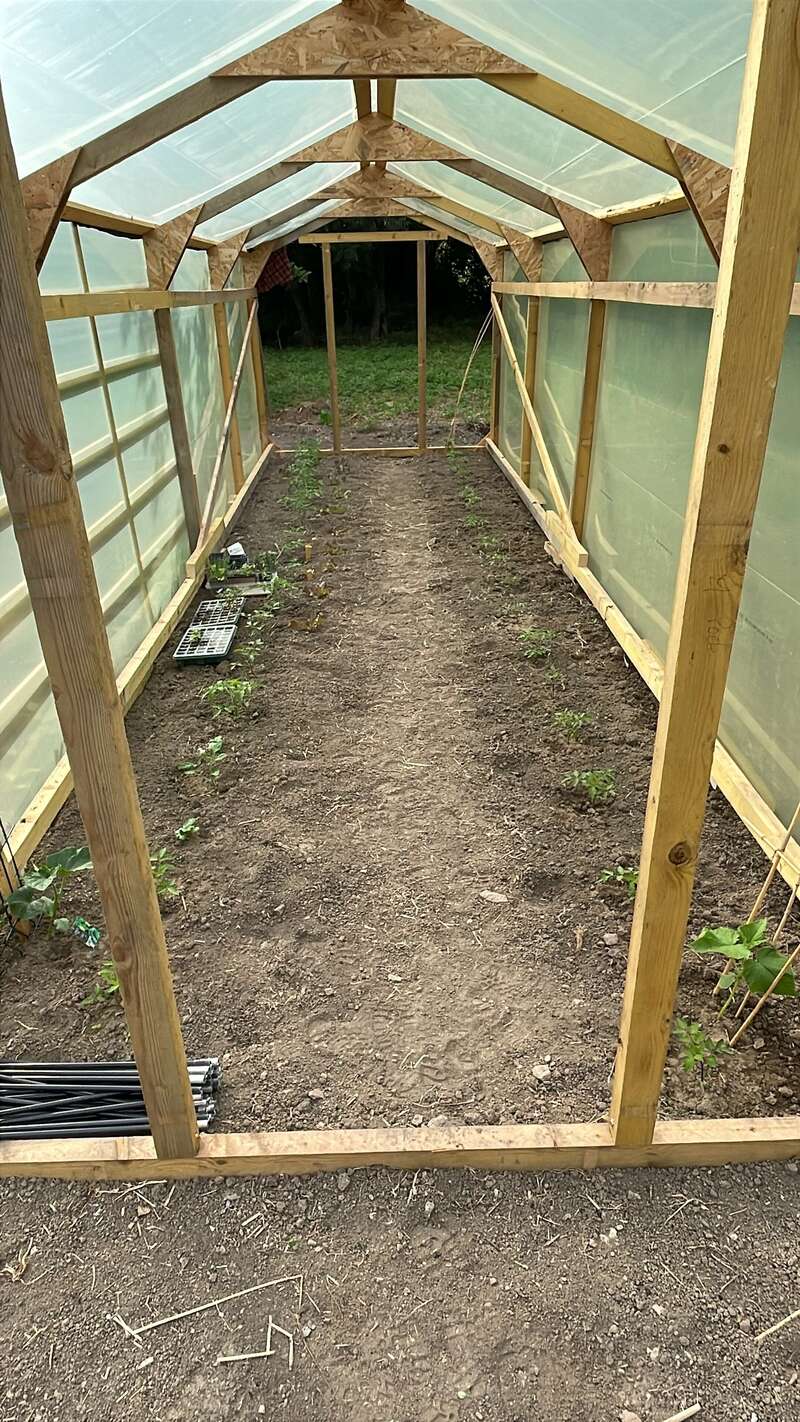 b6f90aa1-f993-4485-afde-a55ff58ae18d