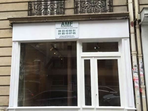 Conception de façades de magasins en bois sur-mesure 