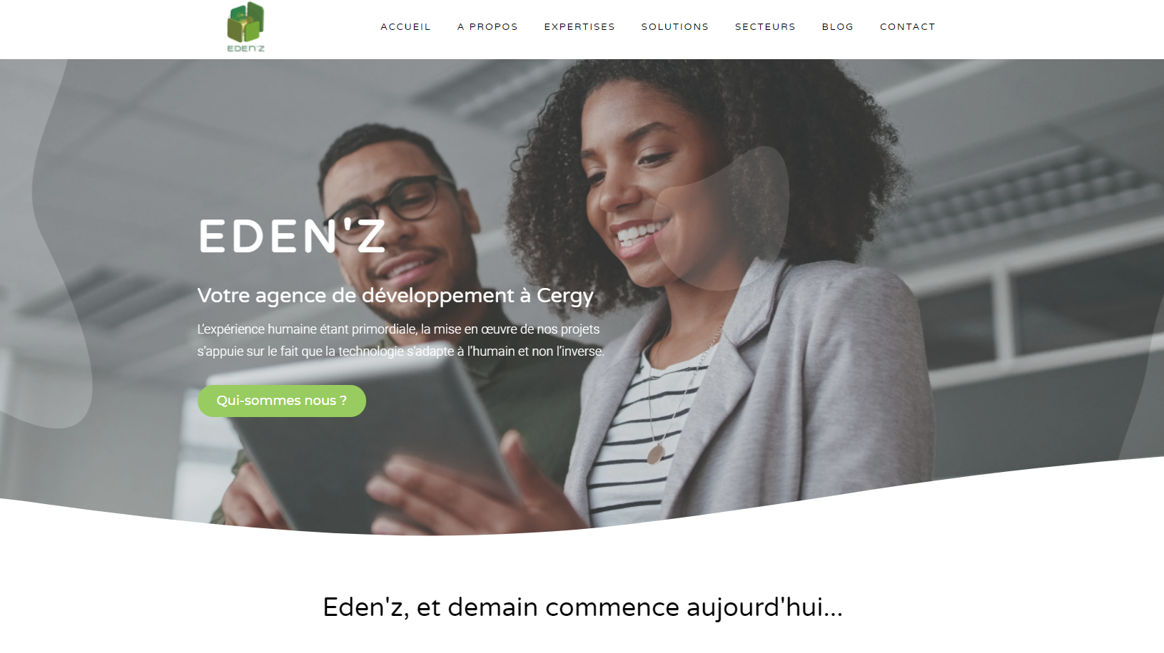 graphiste-cergy-95000-logo-site-internet-flyer-webdesigner-communication