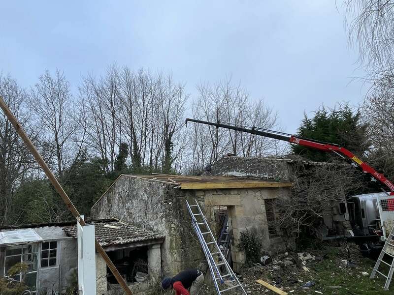 a8762048-b900-4e89-958b-7fdf44500c3e