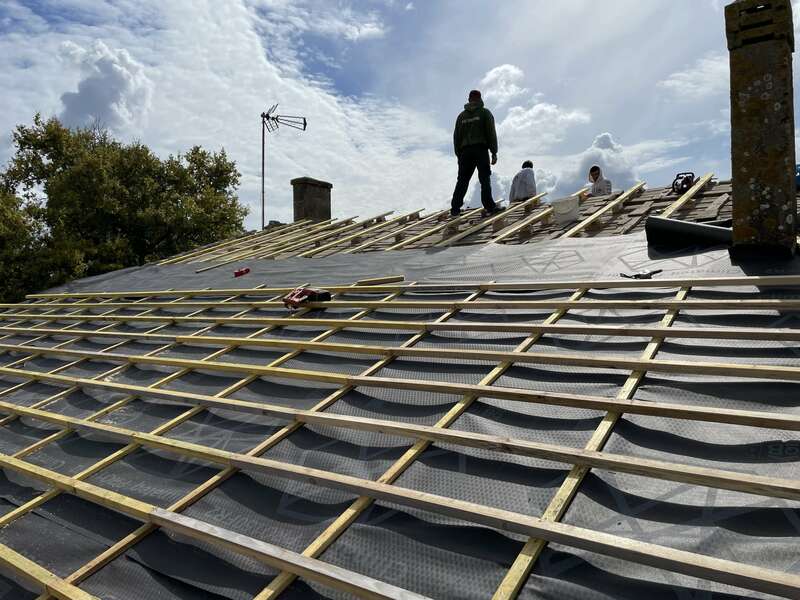 02b82ec7-ae5c-40f2-8255-e7331687adac