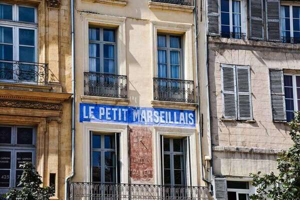 Airbnb à Aix-en-Provence : pourquoi confier son logement à une conciergerie locale